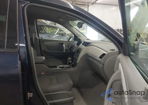 2015 Chevrolet Traverse Ls из США, поврежденный, VIN 1GNKRFKD6FJ157611